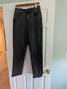 American Eagle Outfitters Curvy Mom Jeans - Size 10  - BLack NWT